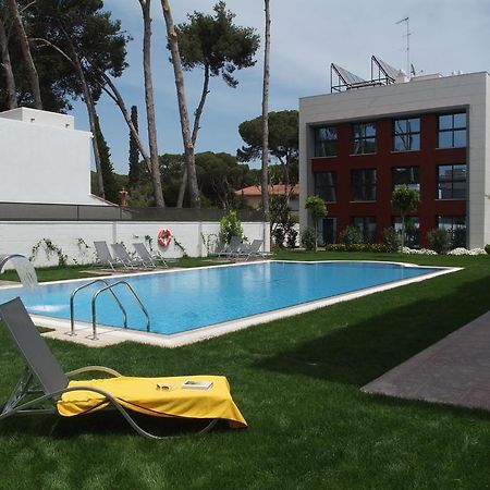 Apartamentos Royal Marina Gardens Castelldefels Exterior foto