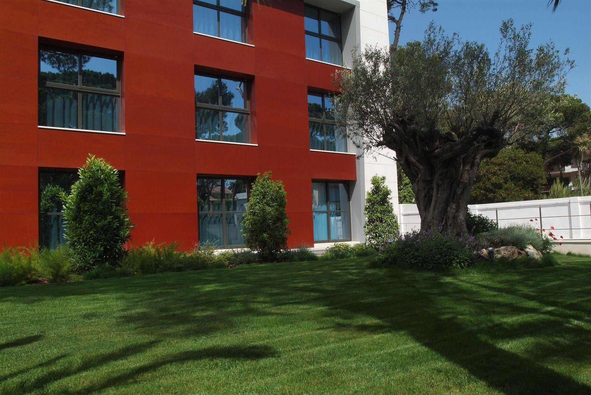 Apartamentos Royal Marina Gardens Castelldefels Exterior foto