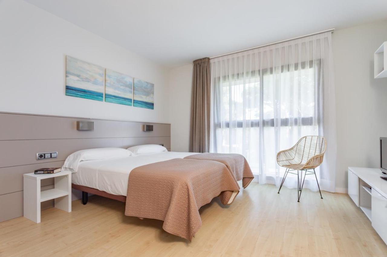Apartamentos Royal Marina Gardens Castelldefels Exterior foto